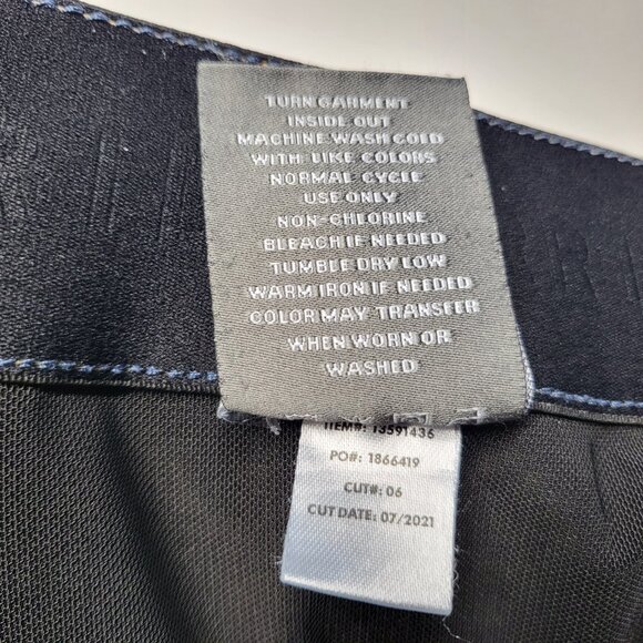 Torrid Jeans Womens 24R Plus Bombshell Skinny Premium Stretch Tummy Panel 44X27 - Picture 5 of 16